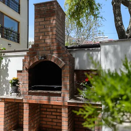 招待所 Irish 艾福雷诺德