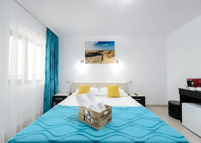 ゲストハウス Irish